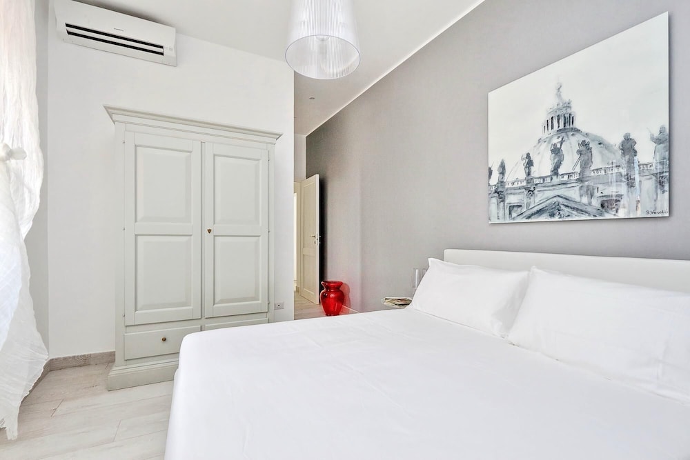 Rm-h501-pale6m5 Monti Apartments - M16