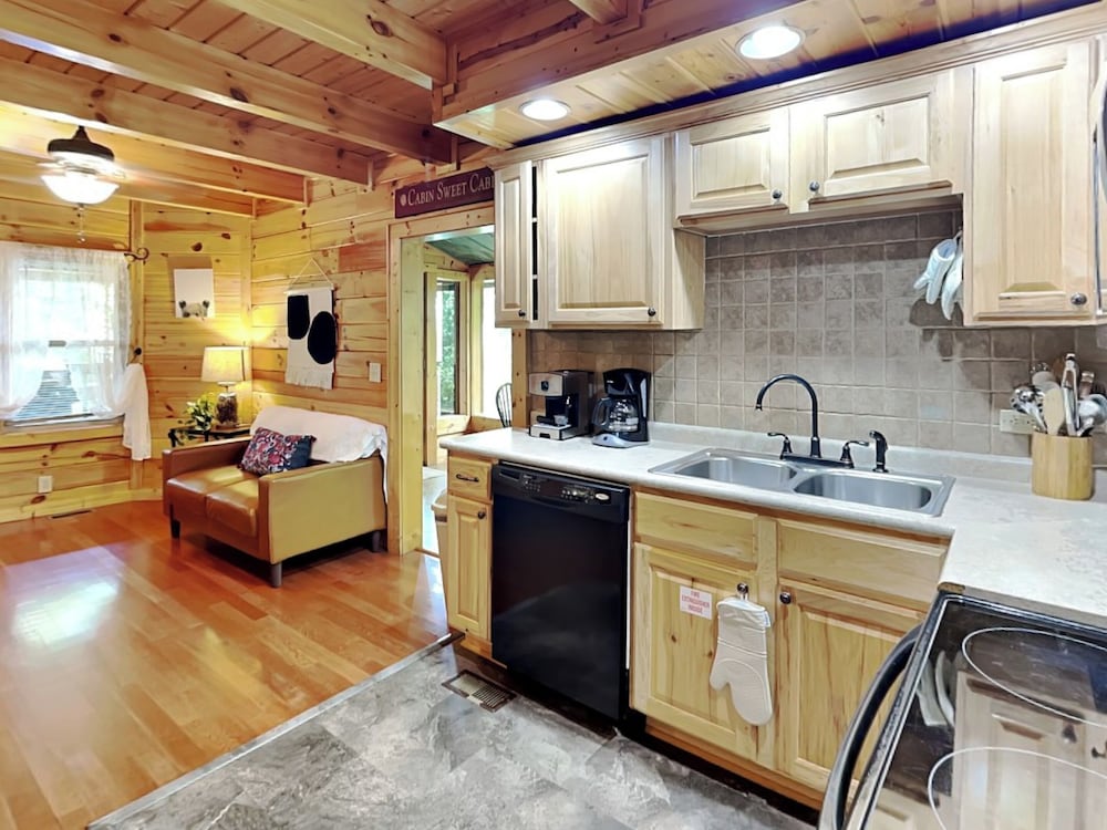 Charlottes Haus by Jackson Mountain Rentals