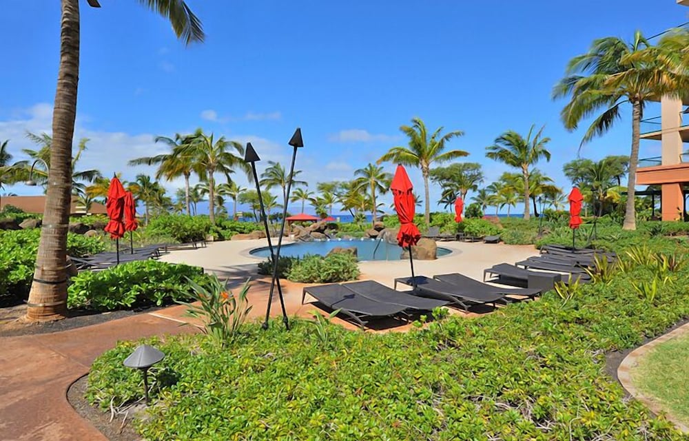Honua Kai-konea #539 2 Bedroom Condo by RedAwning