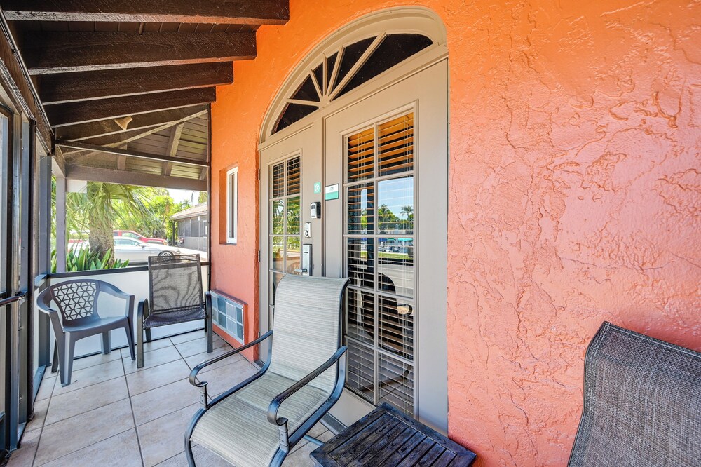 Everglades Condo 15 Mi to Nat'l Park: Boat & Swim!