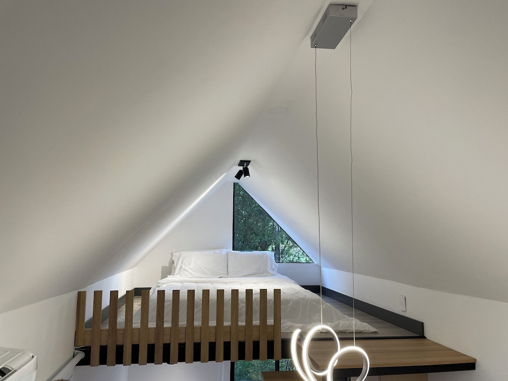 Frontera by Roots Rentals