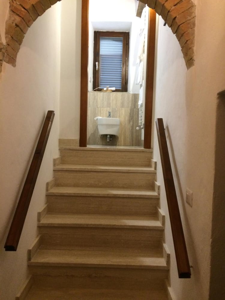 Bio Agriturismo Poggio Aione