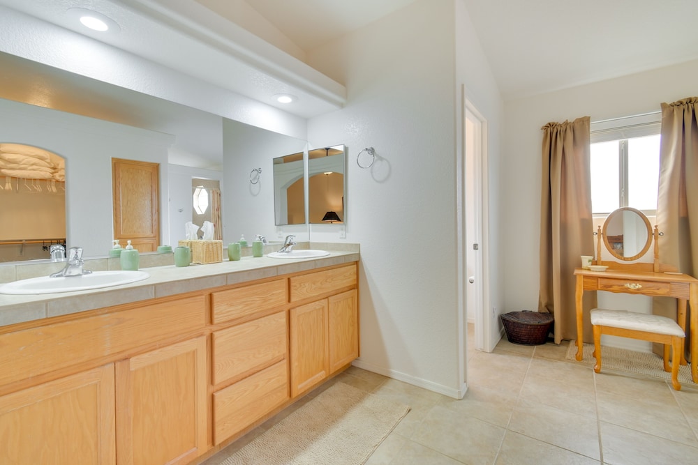 Patio, Views & Boat Parking: Lake Havasu Home!