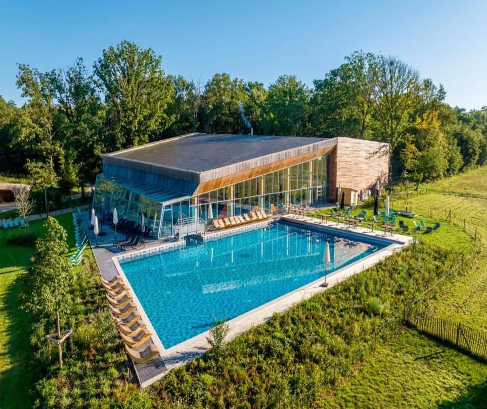 Lakeside Luxury Mansion