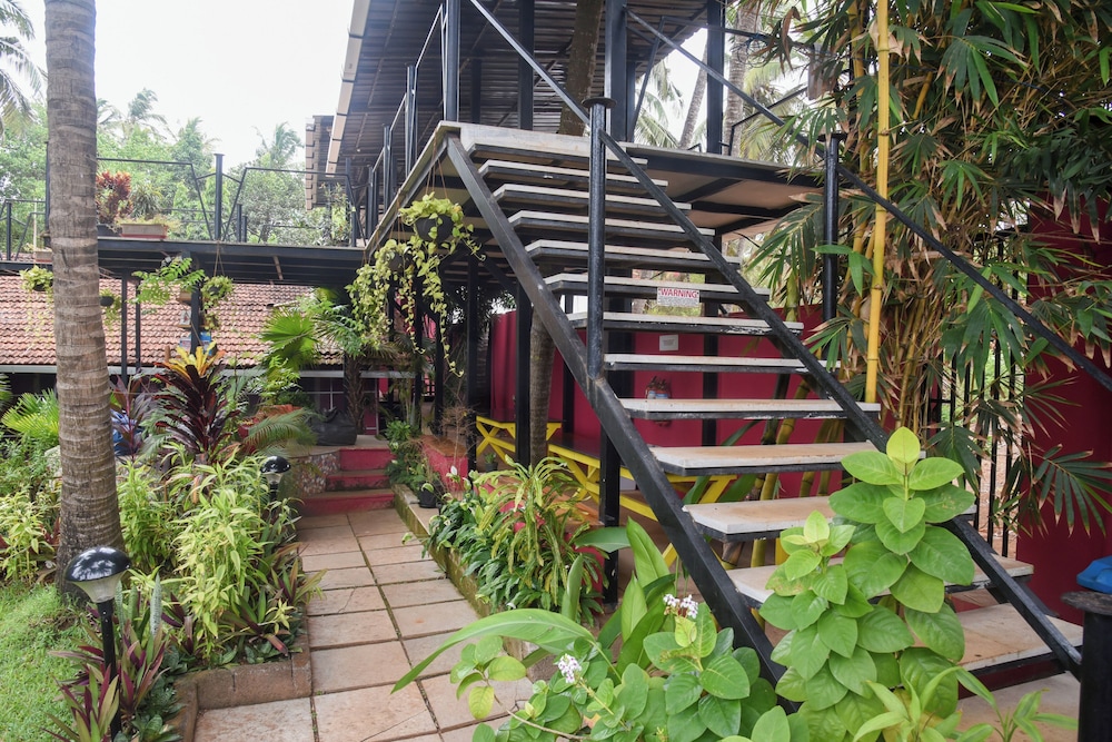 Yuppi Hippi Hideout