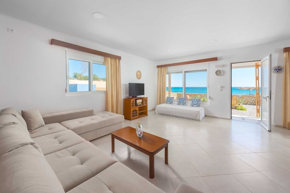 The Rhodes South Escape Beachfront in Plimiri