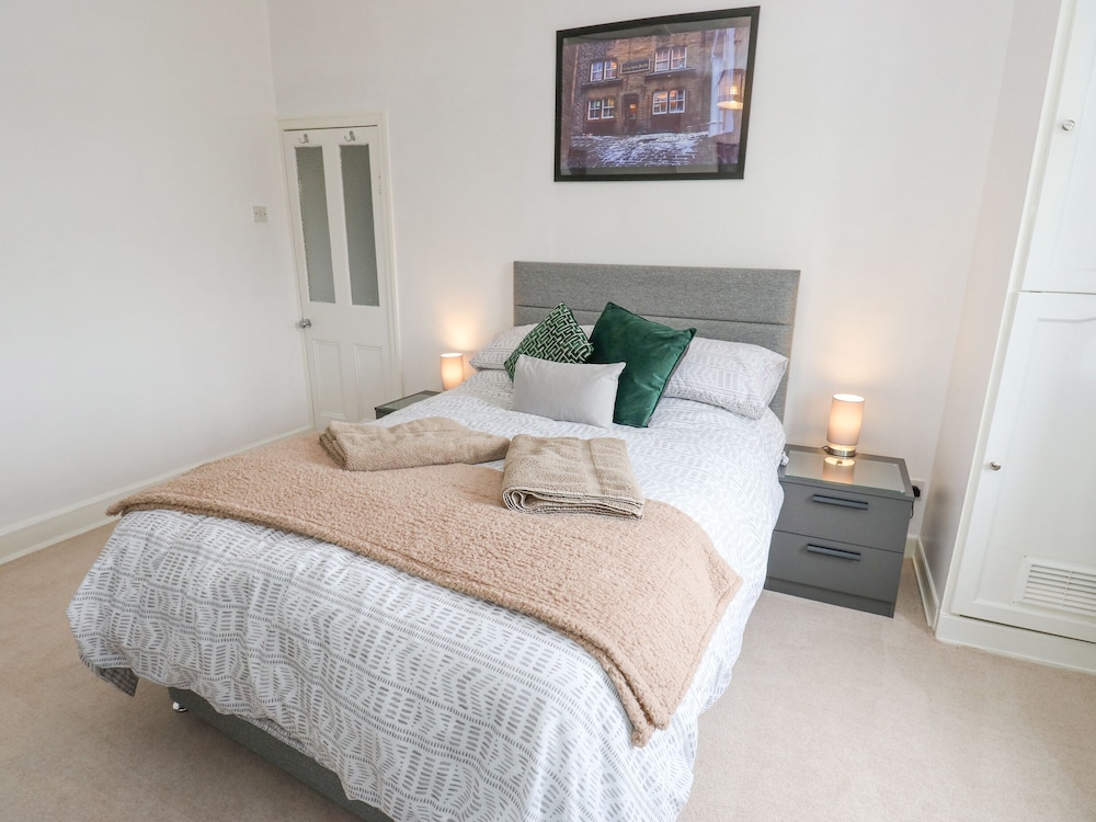 Luna Cottage