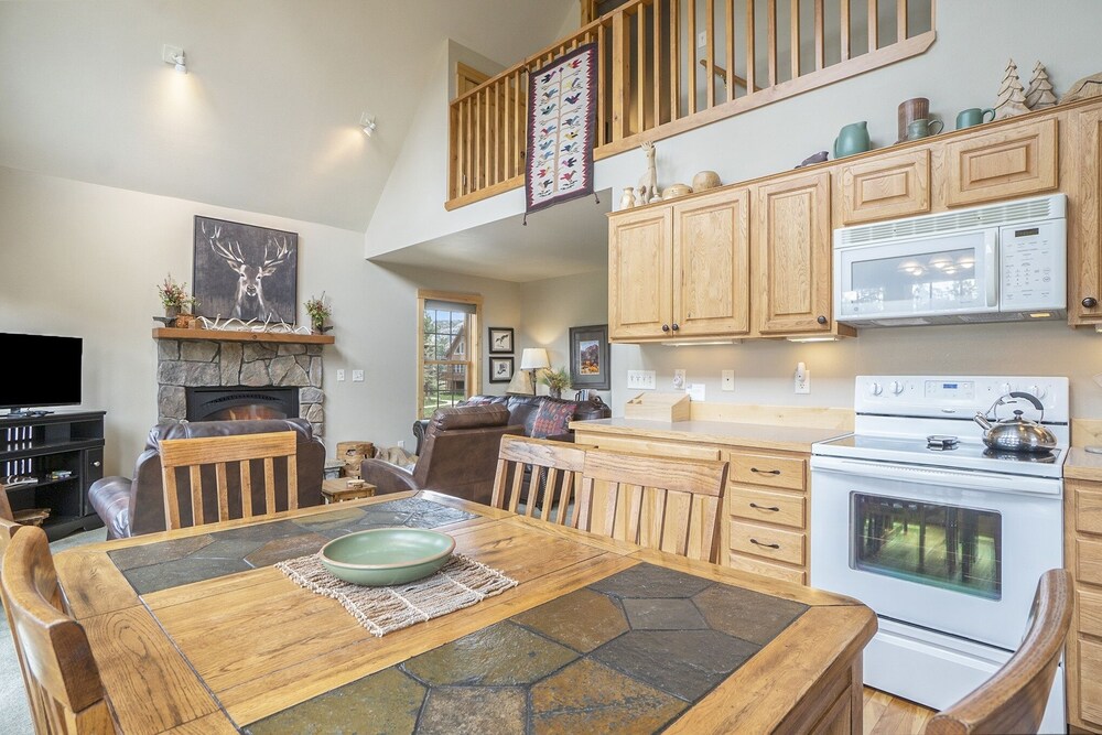 Cozy Solitude Cabins - Estes Park CO