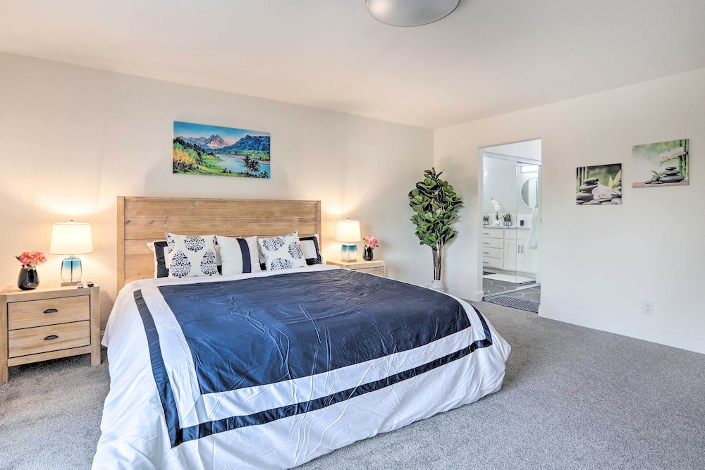 Reno Vacations - Sleek Family Retreat: 4 Mi to Downtown Reno! - Property Image 24
