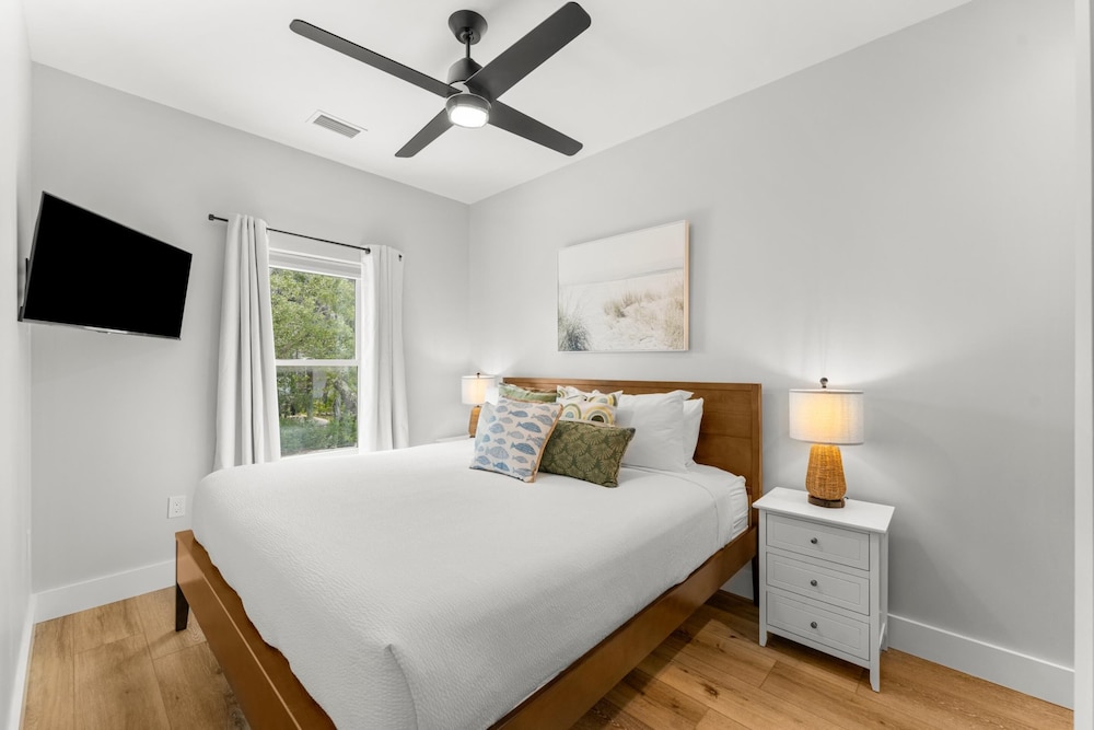 Cape Cottages by Panhandle Getaways