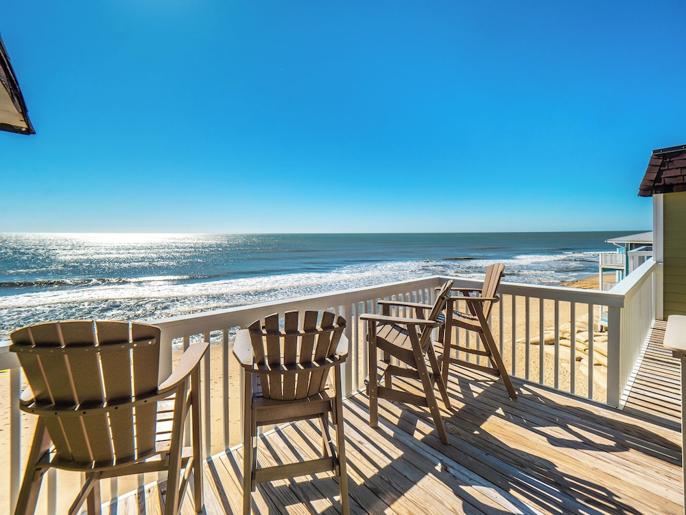 Ocean Dunes by Carolina Retreats