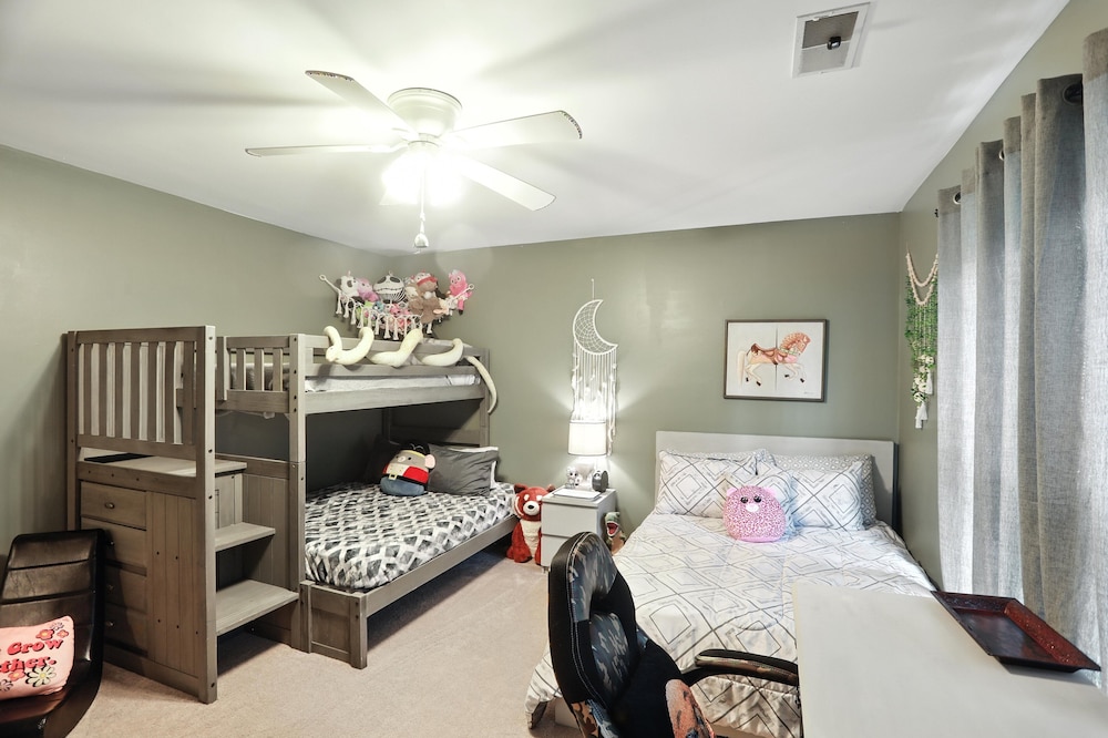 Lowcountry Luxury Near Palmetto Bluff 4 Bedroom Home