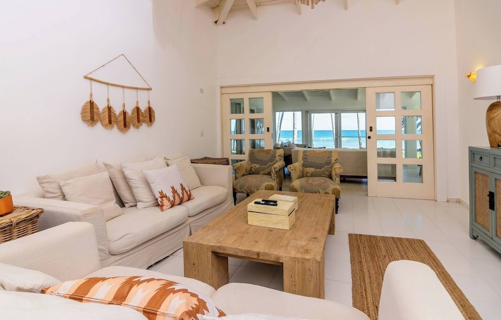 Beautiful Villa At Peaceful Beach Near Cabarete!