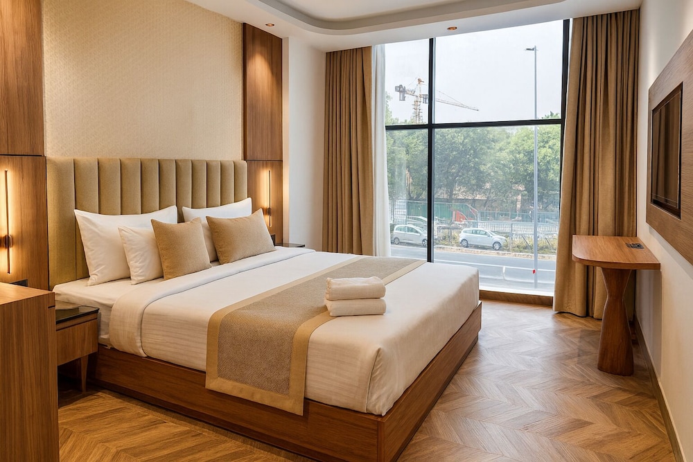 Hotel Grand Shalimar by JMD Group
