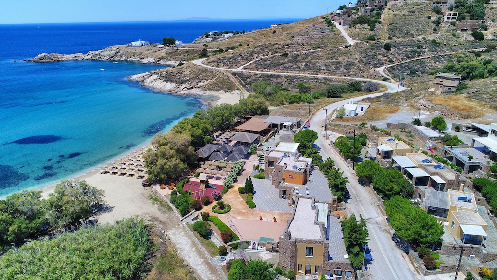 Porto Koundouros Beach and Villas