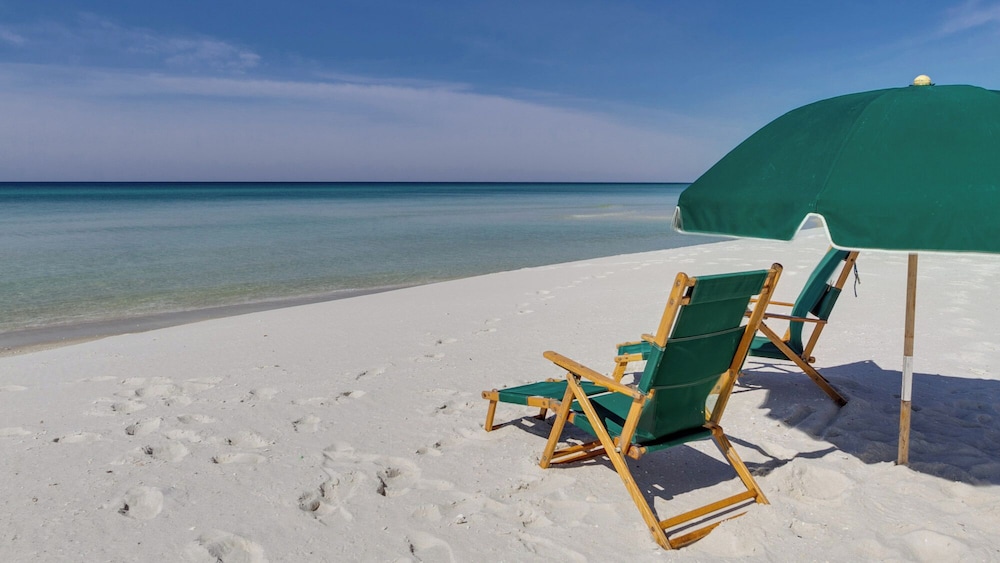 Beachfront Charm Meets Lake Life + Free Tickets: Dolphin Cruise & More!
