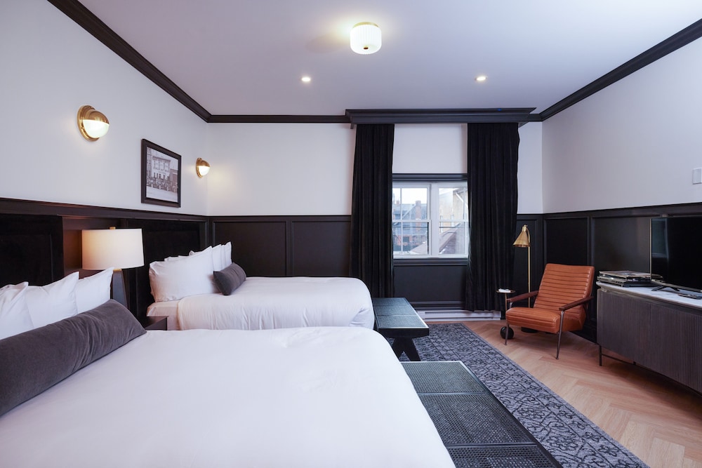 The Dorchester Hotel 5