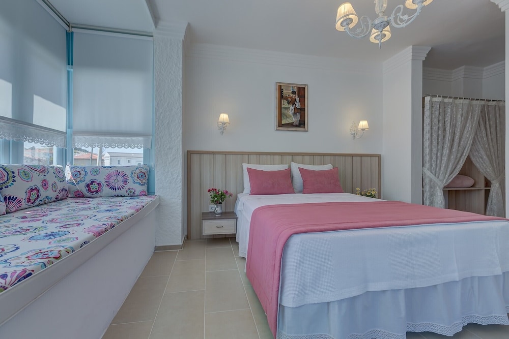 Bella pietra otel