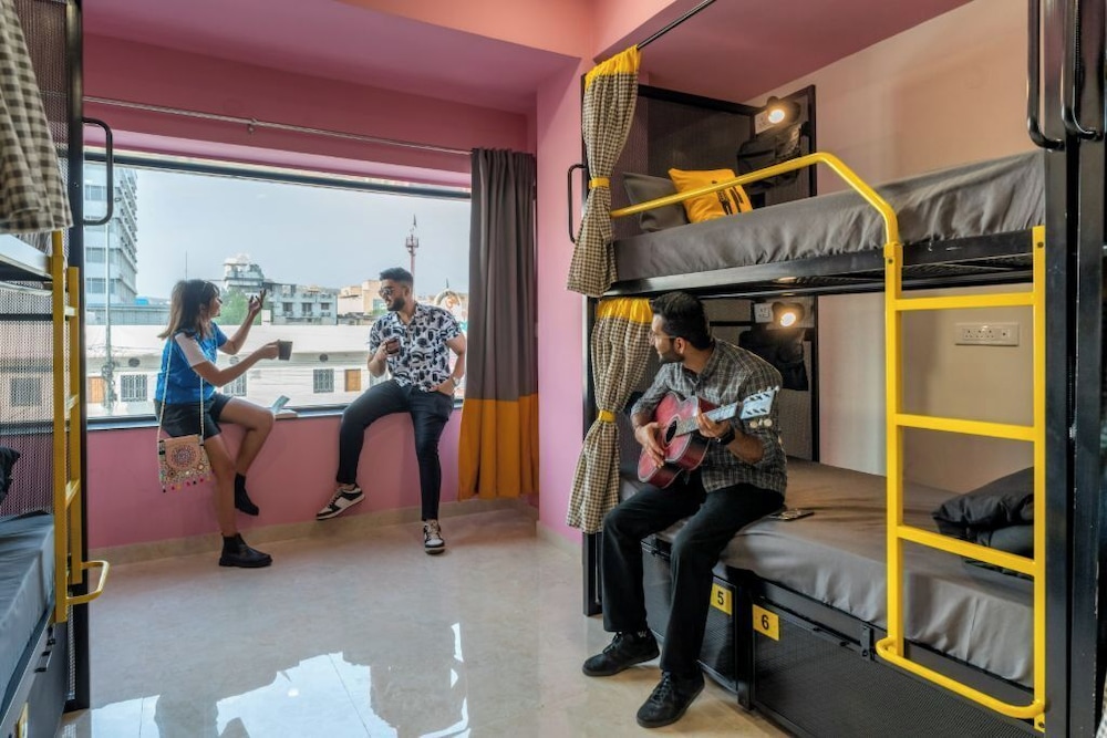 The Hosteller Jaipur, MI Road