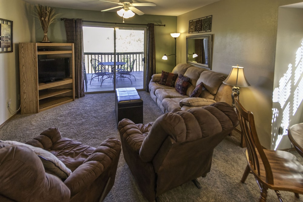Branson Condo Resorts Silver Dollar City