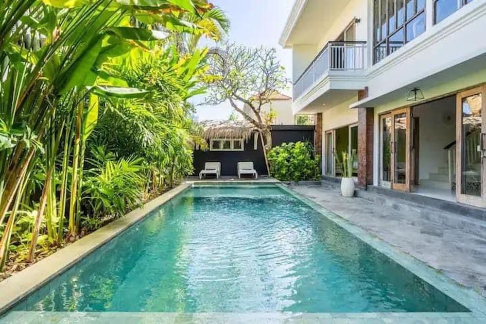 Private Villa Indah - Heart of Seminyak