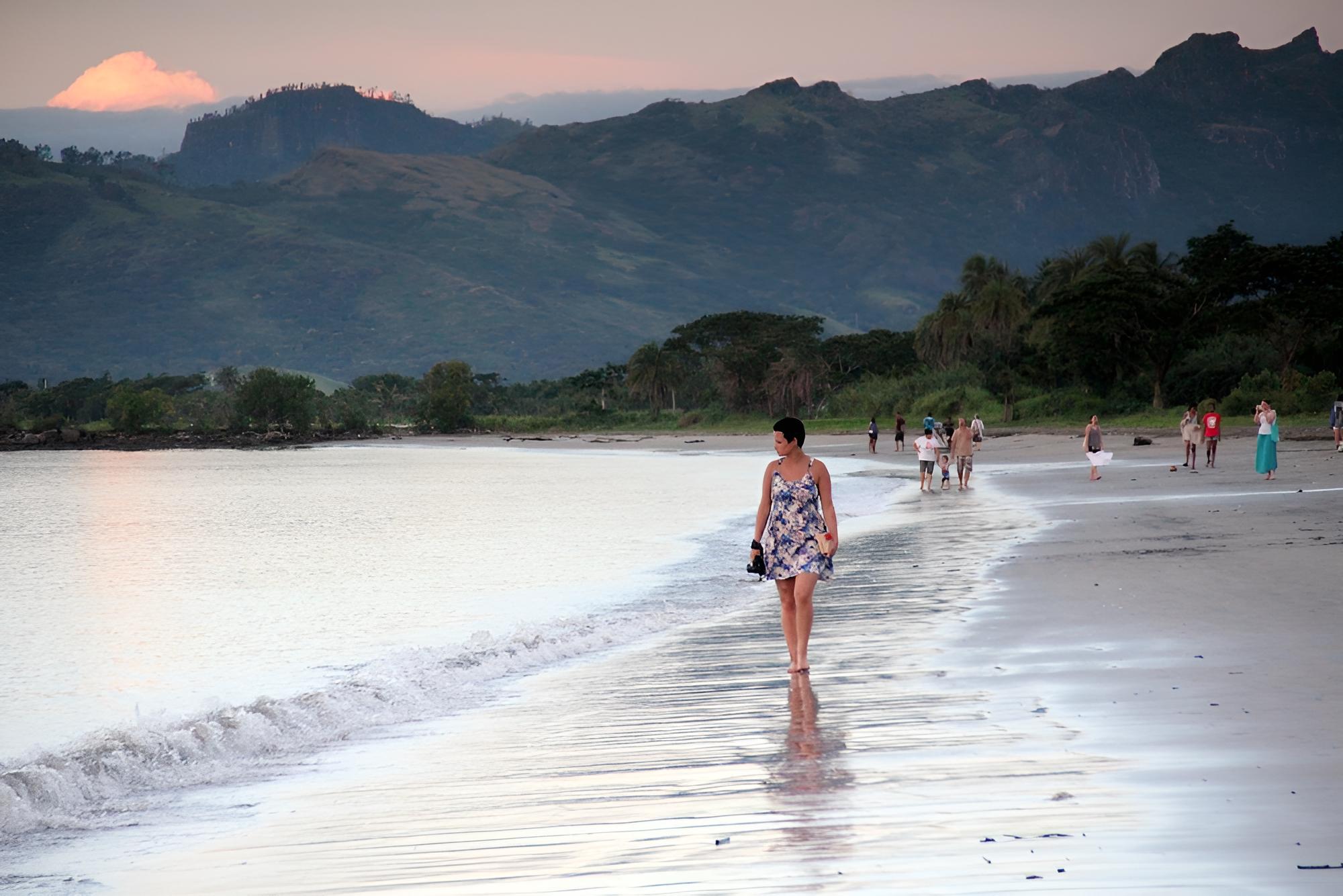 Travellers Beach Resort - Hostel