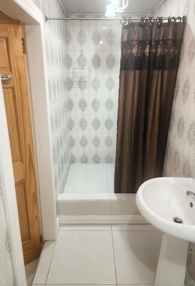 Ideal Executive Suites
