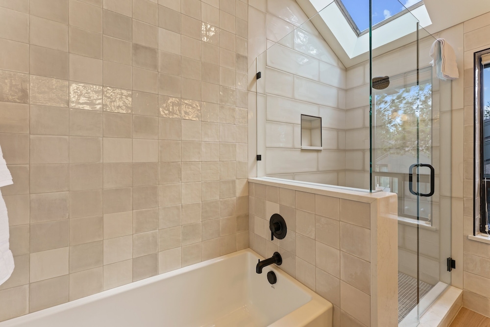 20 Aspen Lane 5 Bedroom Home