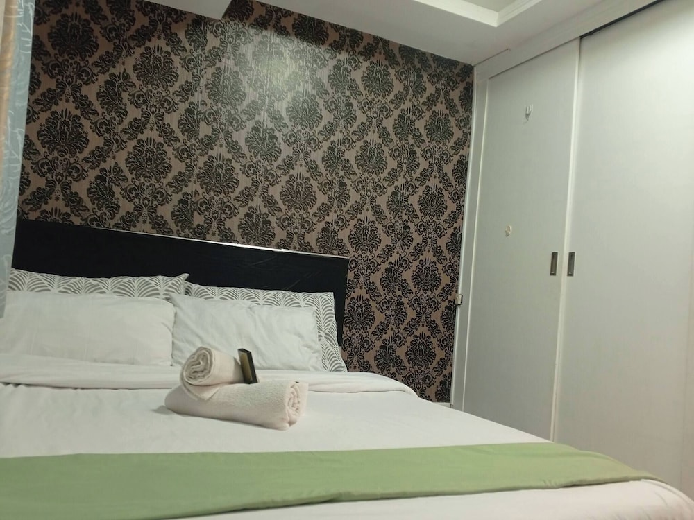 Grand Riviera Condotel Near St Lukes Medical Center