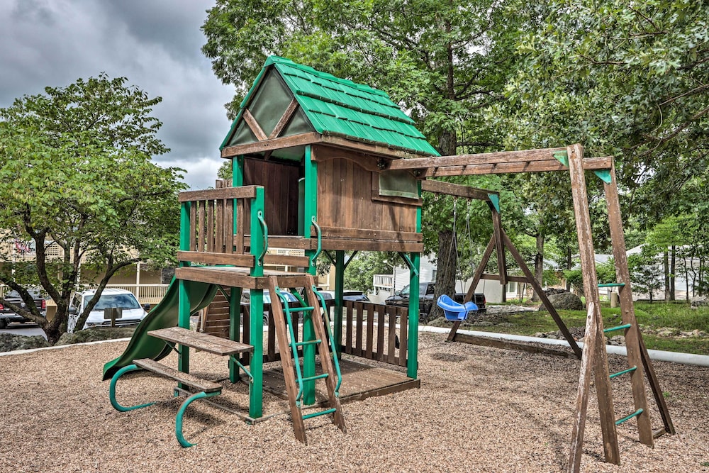 Lake View & Boat Slip: Osage Beach Retreat!