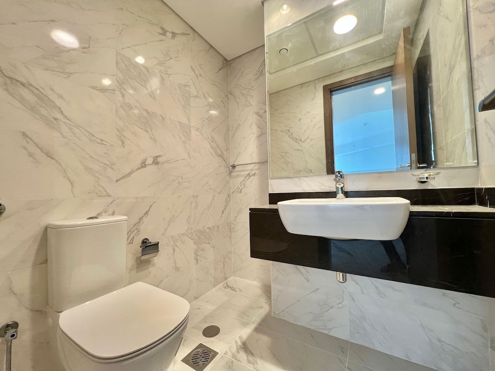 OYO HOME 1473 2 BHK Apartment