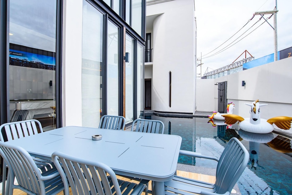 Pattaya Inara Exclusive Pool Villa PI5
