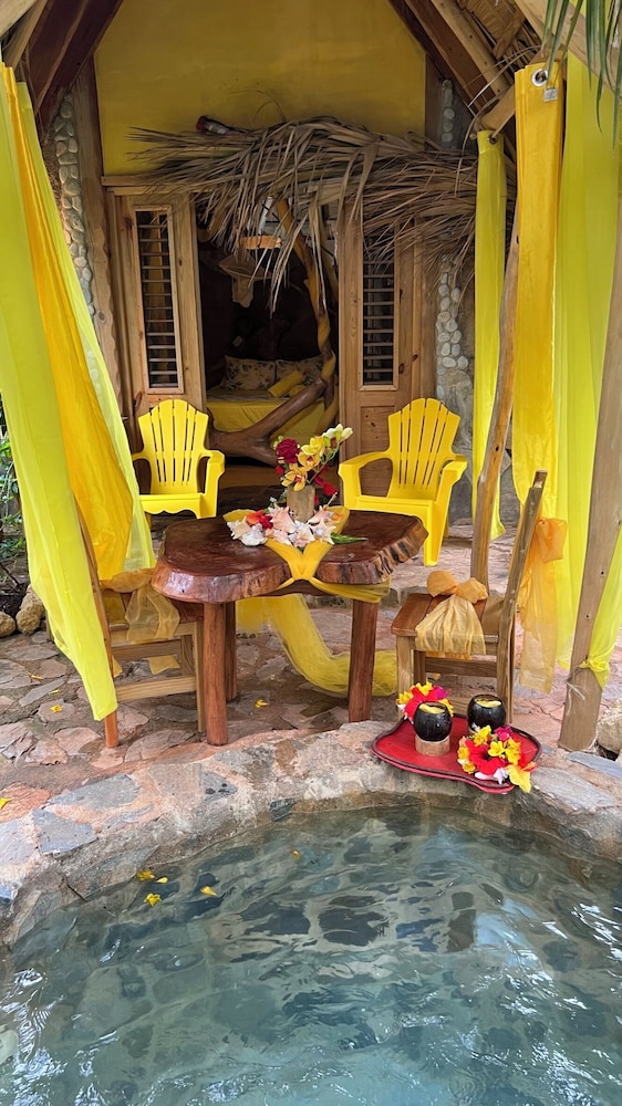 CHALET TROPICAL Hotel & Restaurant-Pizzeria