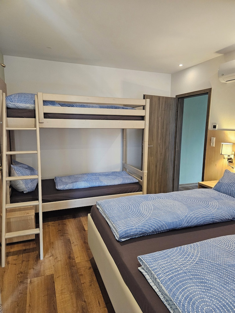 Rana's B&B