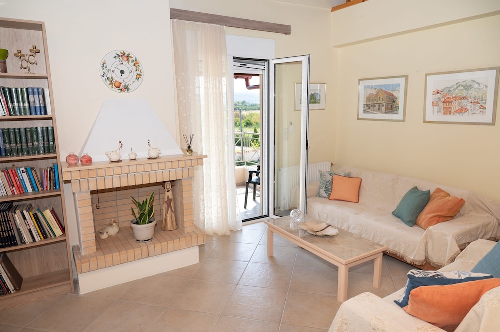 Evia Summer Home Near the Sea-up to 11 Guests