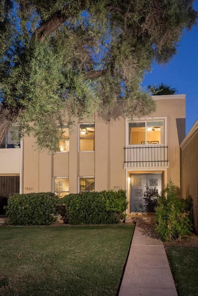 Top Notch By Signature Vacation Rentals