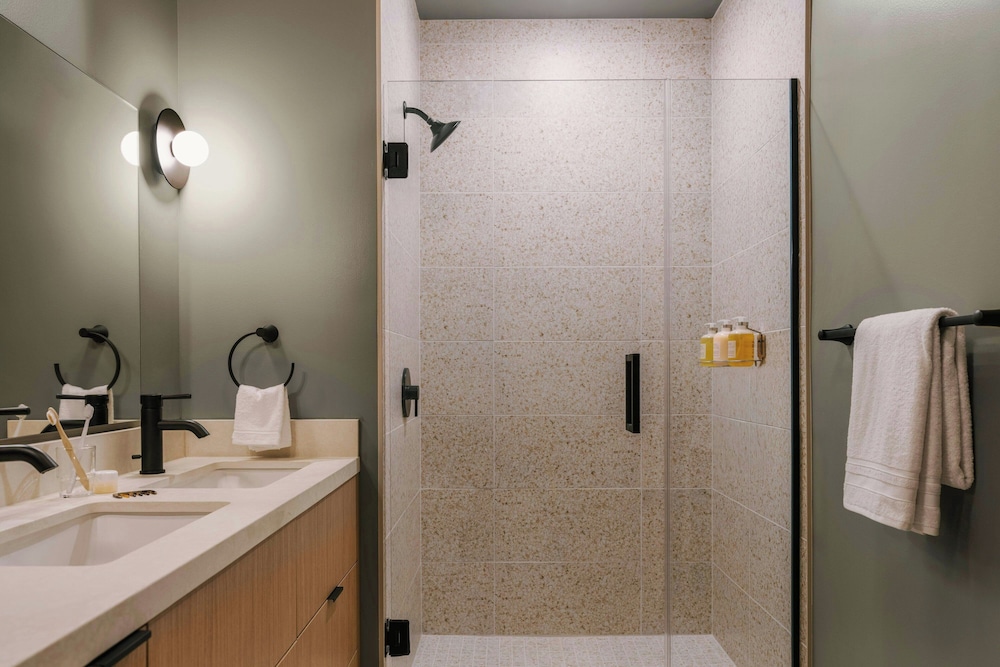 Sonder by Marriott Bonvoy Onterie Apartments Magnificent Mile