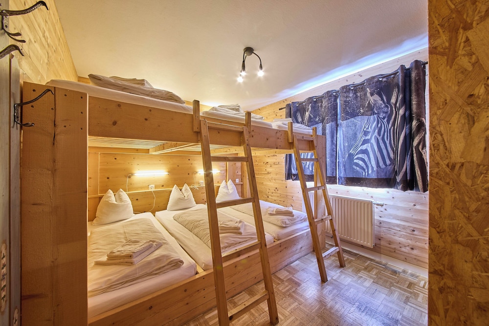 Apartments Enzian
