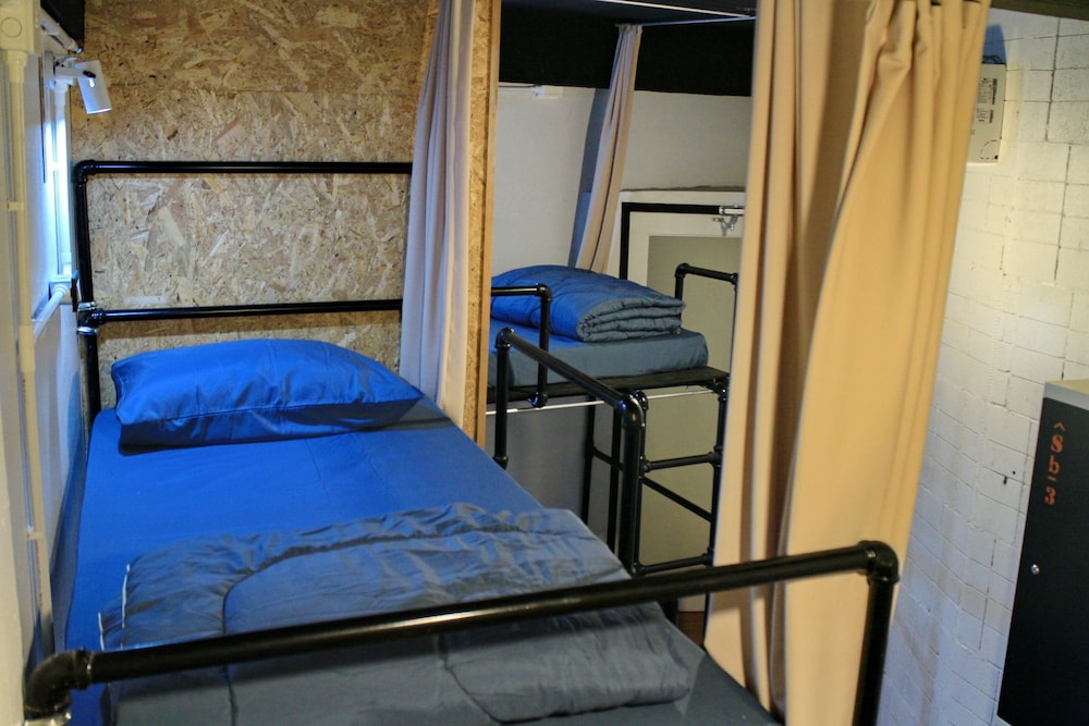 See Hostel