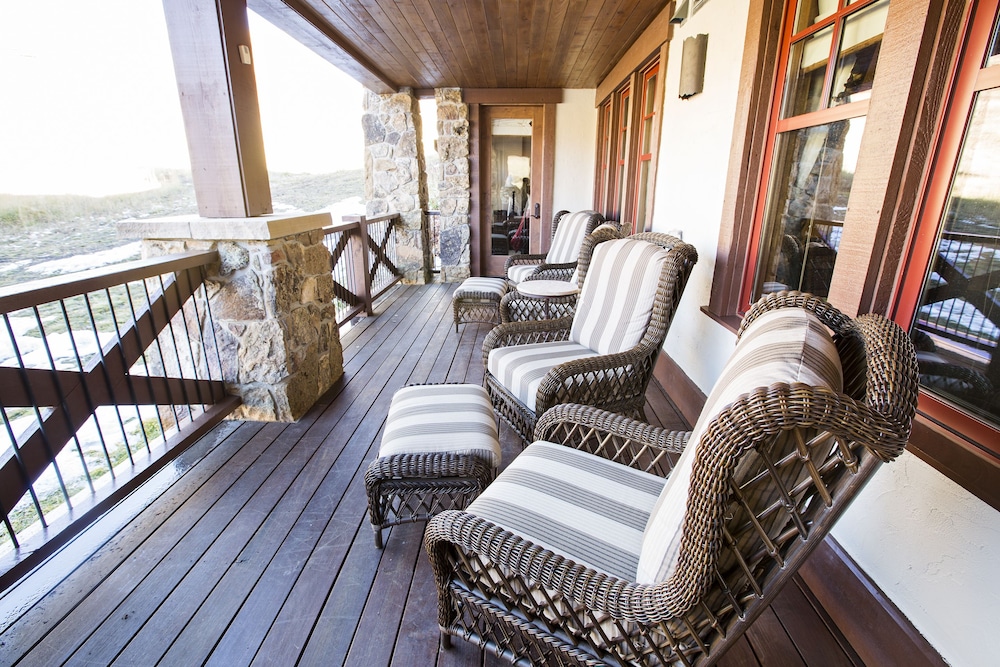 WestWall Lodge - Property Image 78