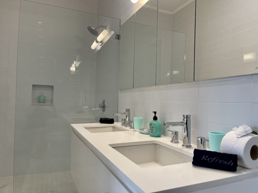 The Cove - Condo Hotel - Perfect Location