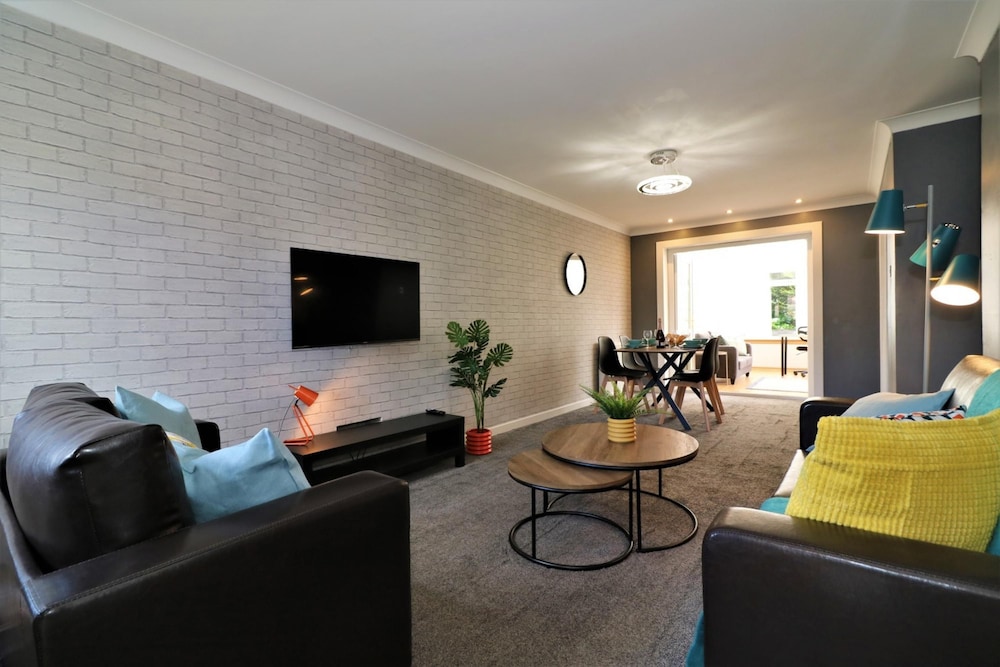 Binnie House - Cumbernauld