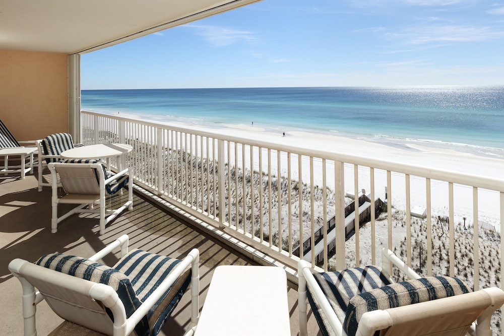 Islander 7010 by Brooks and Shorey Resorts