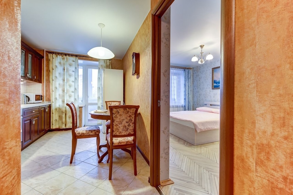 AG Apartment Kollontay 19