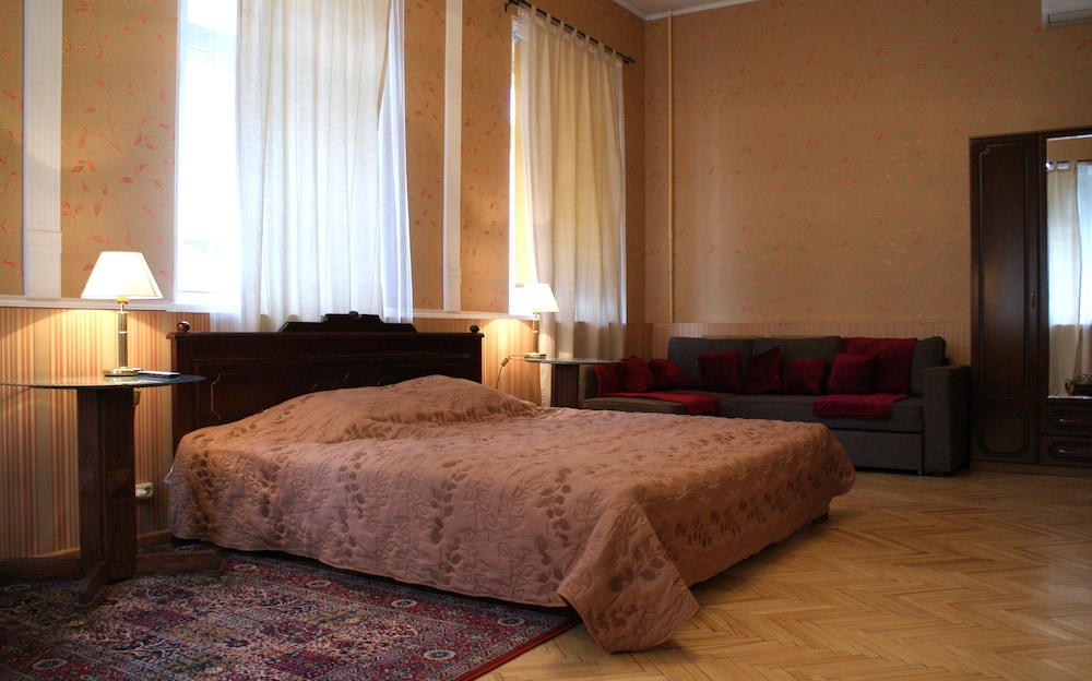 Sverchkov 8 Hotel