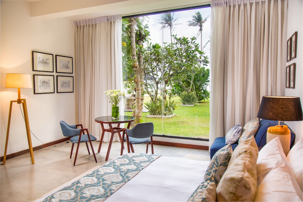 Mirissa Beach Villa