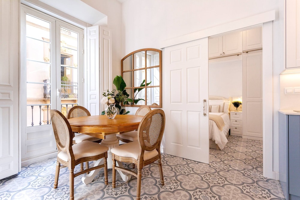 Cozy 2 bd in the Center of M Laga Mar n Garc a VI