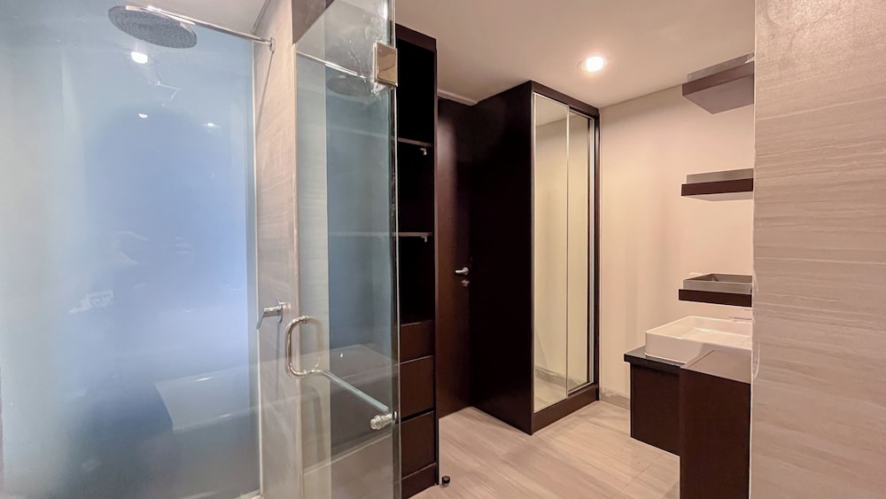 Modern And Stylish 2Br (No Kitchen) Apartment At Skales Residence Nusa Dua Bali