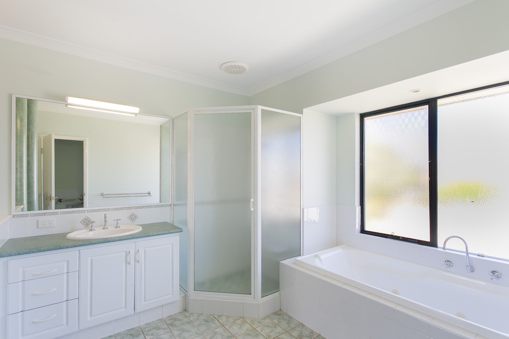 Seahaven Villas by Rockingham Apartments