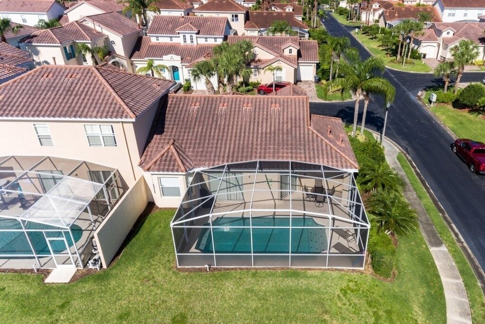 Tuscan Hills 3 Bed, 2 Bath Courtyard Villa 3 Bedroom Villa by Redawning - Image 5